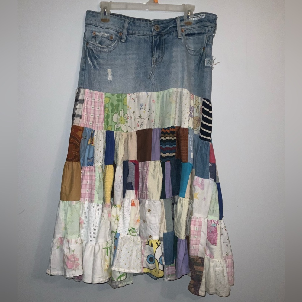 Upcycled Vintage AEO Bohemian Multicolored Patchwork Denim Skirt Sz 8 Regular - Picture 1 of 9